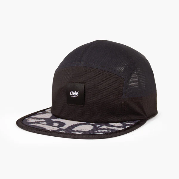 TRLCapSC-MRPH-EQ-FinishLine-Whitaker-M/L