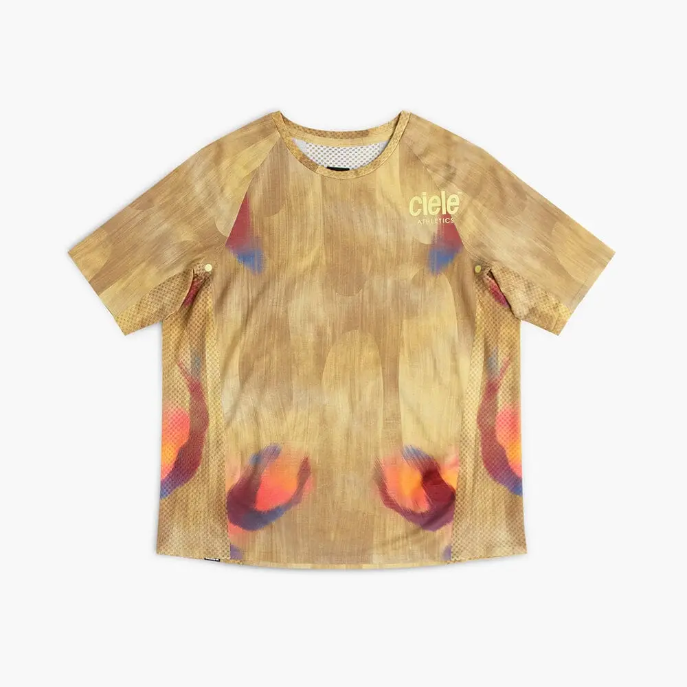 W-RCDTShirt-2-LakeroadDay-S